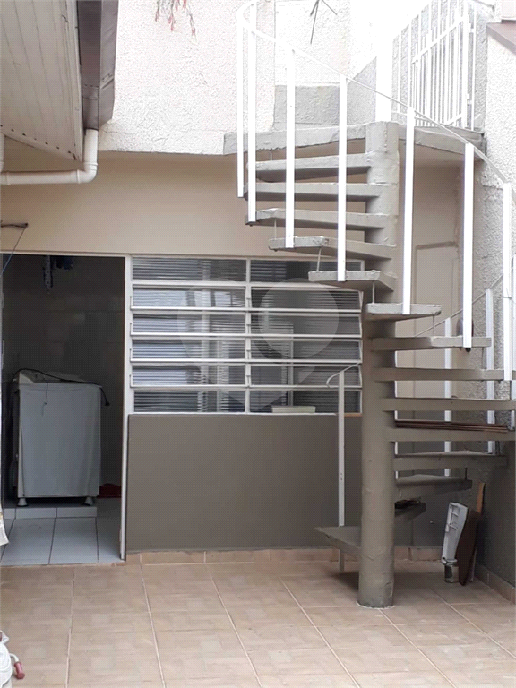 Casa à venda com 3 quartos, 228m² - Foto 16