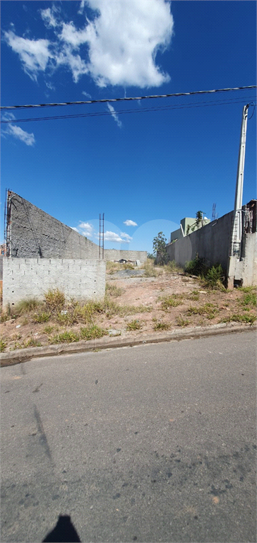 Terreno à venda, 200m² - Foto 1