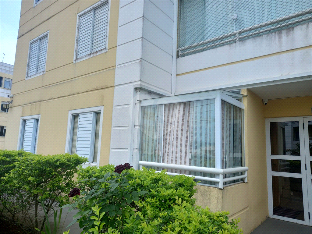 Apartamento em Cotia - Estuda Permuta por Casa.