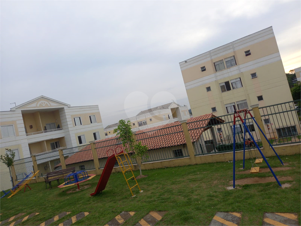 Apartamento em Cotia - Estuda Permuta por Casa.