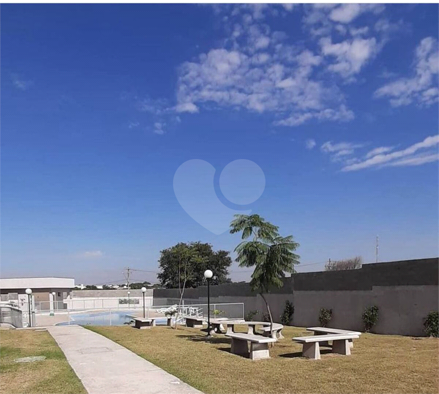 Apartamento à venda com 2 quartos, 48m² - Foto 19