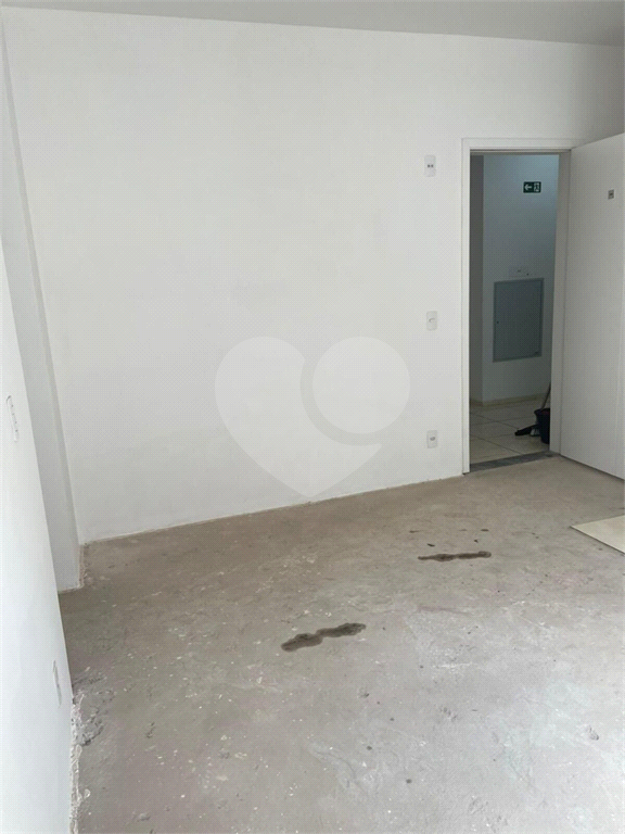 Apartamento à venda com 2 quartos, 48m² - Foto 17