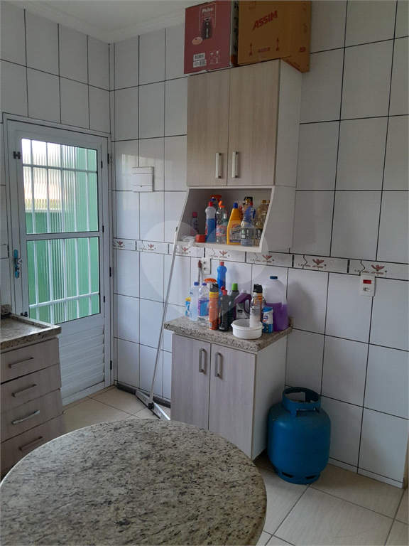 Casa à venda com 2 quartos, 105m² - Foto 12