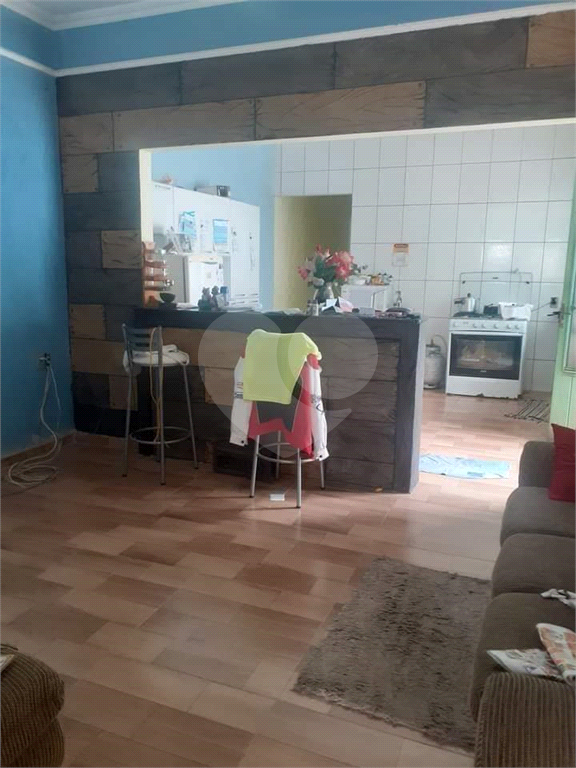 Casa à venda com 2 quartos, 125m² - Foto 12