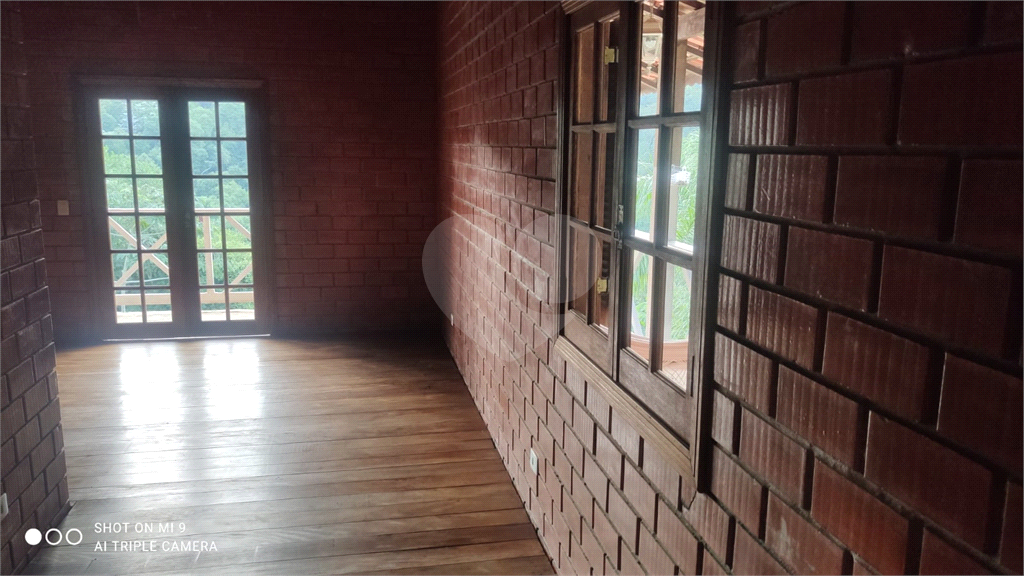 Casa de Condomínio à venda com 4 quartos, 280m² - Foto 9