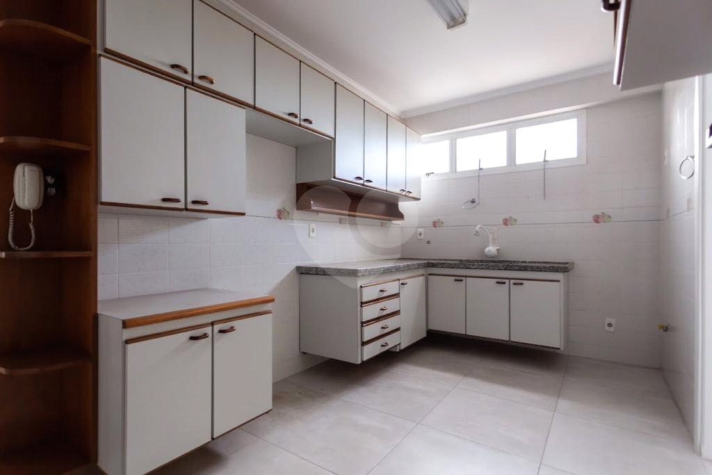 Apartamento à venda com 3 quartos, 128m² - Foto 19