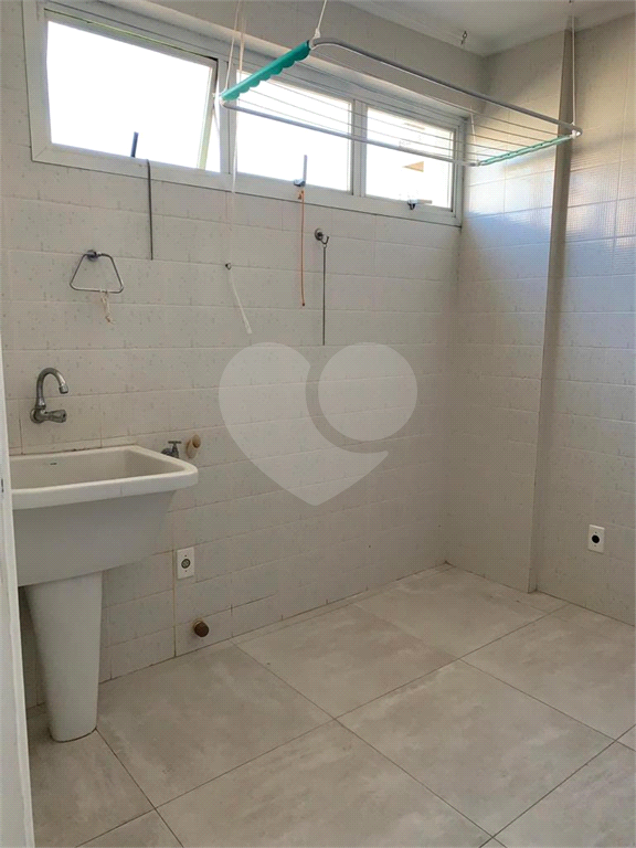 Apartamento à venda com 3 quartos, 128m² - Foto 17