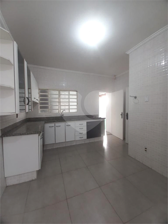 Casa à venda com 3 quartos, 125m² - Foto 4