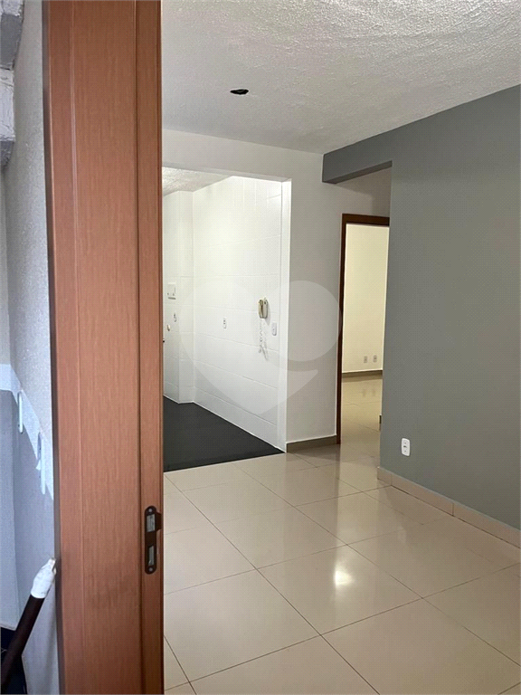 Apartamento à venda com 2 quartos, 45m² - Foto 1