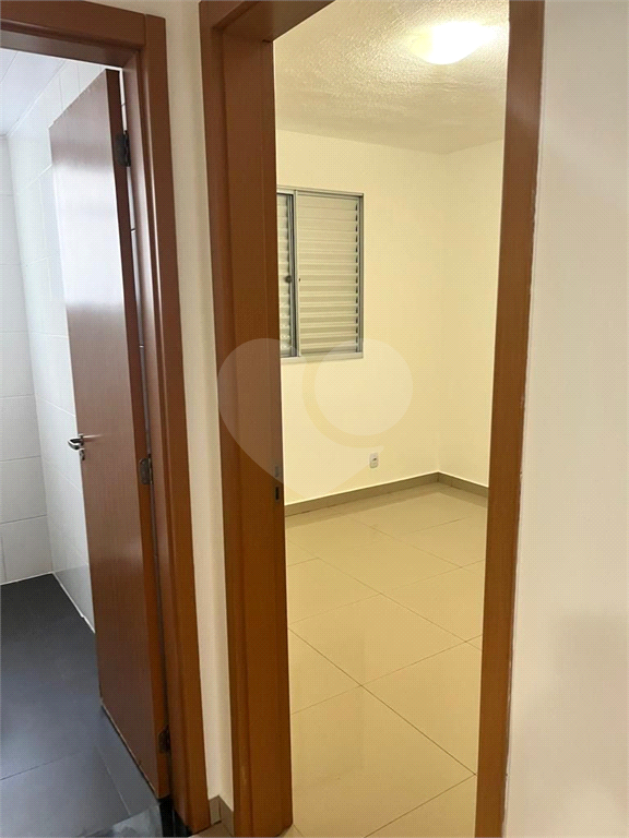 Apartamento à venda com 2 quartos, 45m² - Foto 5