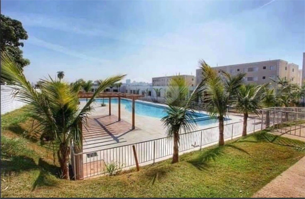 Apartamento à venda com 2 quartos, 45m² - Foto 20