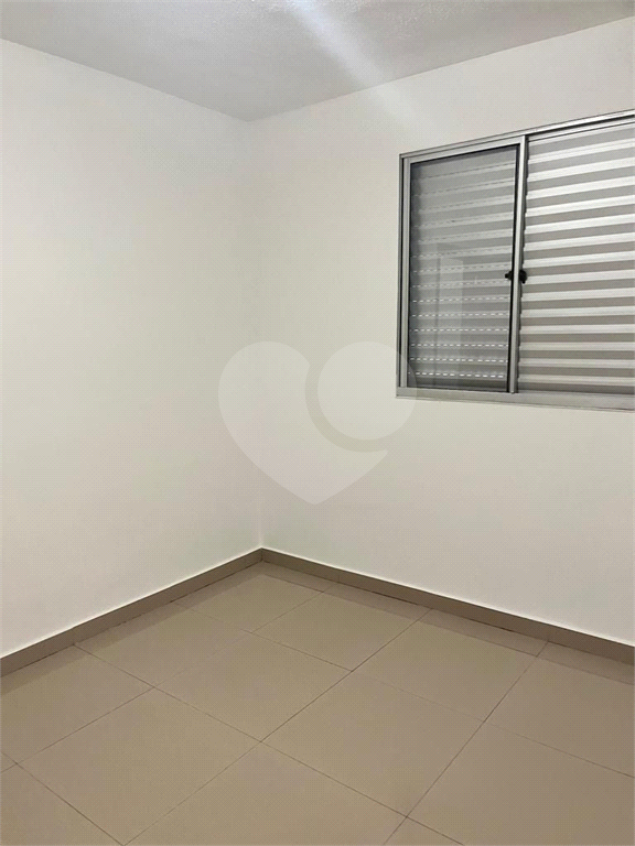 Apartamento à venda com 2 quartos, 45m² - Foto 10