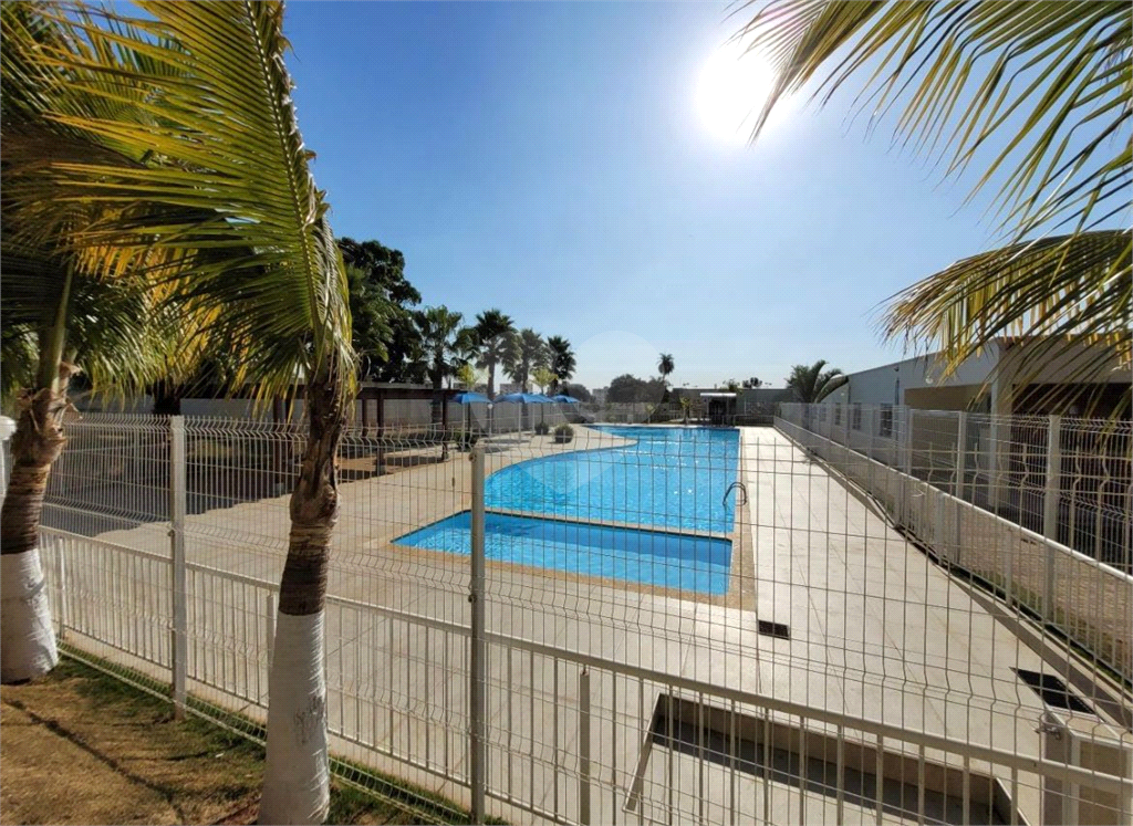 Apartamento à venda com 2 quartos, 45m² - Foto 25