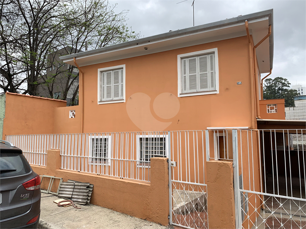 SOBRADO em CASA VERDE