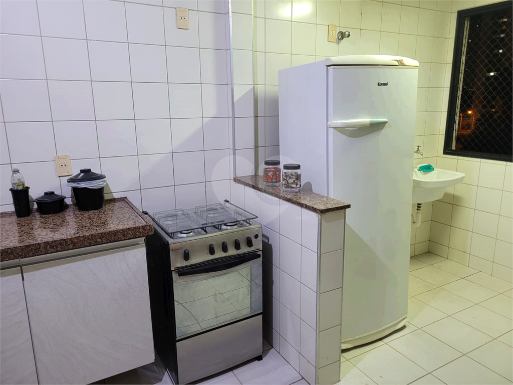 Apartamento à venda com 3 quartos, 92m² - Foto 14