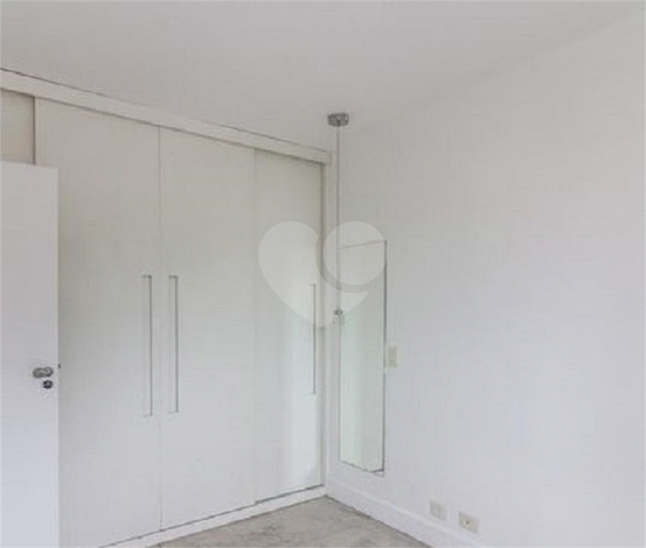 APARTAMENTO em BELA VISTA