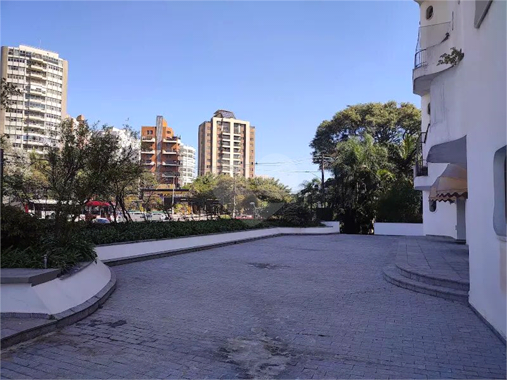 Apartamento, 4 quartos, 242 m² - Foto 20