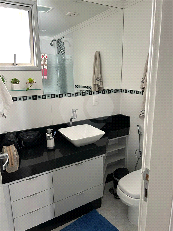 Apartamento a venda TODO REFORMADO na Avenda Santan Inês