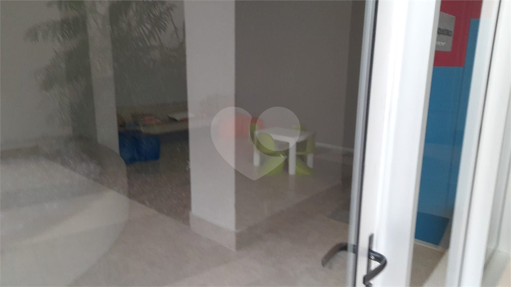 Apartamento à venda com 1 quarto, 69m² - Foto 37