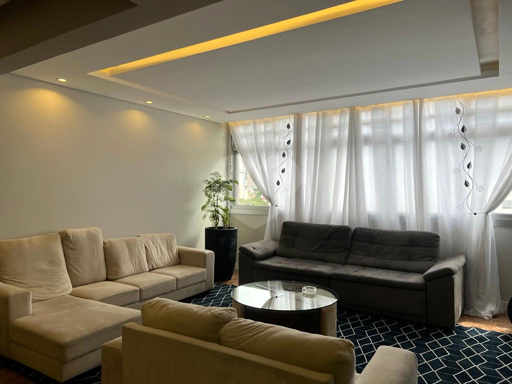 Apartamento à venda com 3 quartos, 160m² - Foto 14