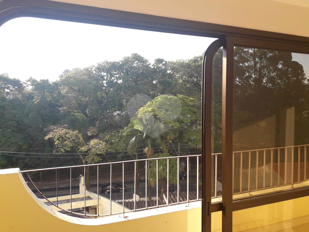 APARTAMENTO em SANTANA