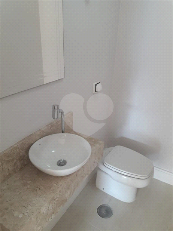APARTAMENTO em SANTANA