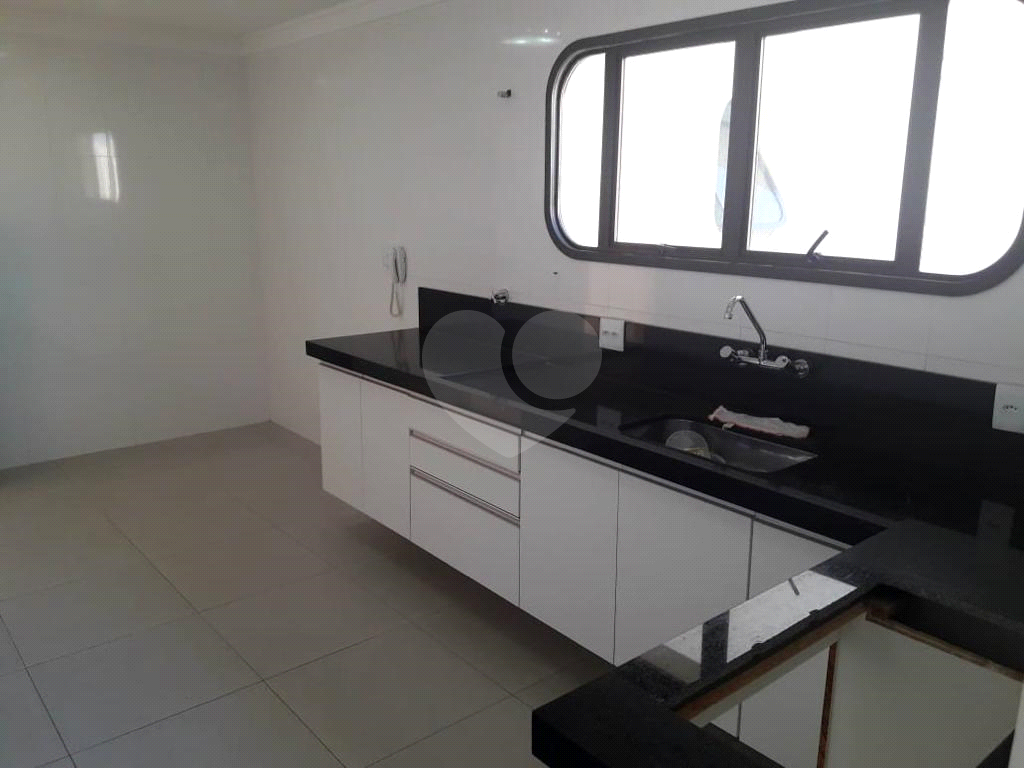 APARTAMENTO em SANTANA