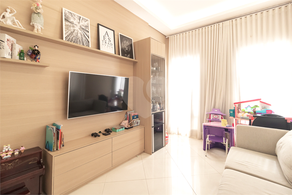 Sobrado, 6 quartos, 176 m² - Foto 2