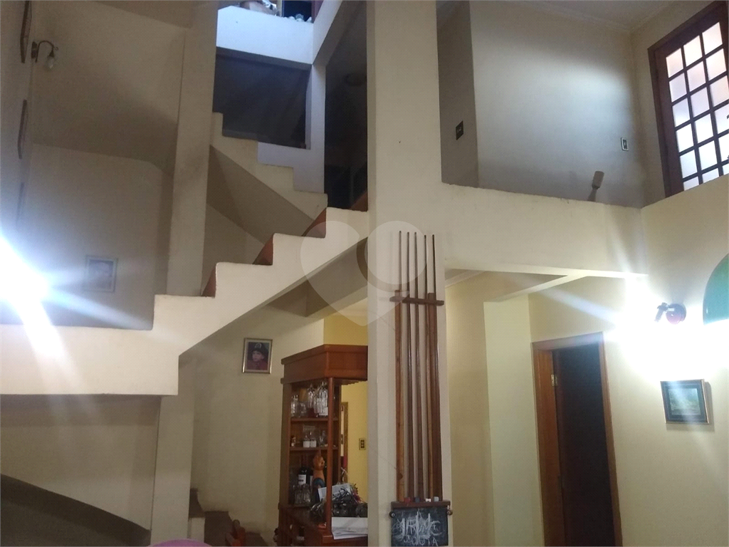 Sobrado à venda com 3 quartos, 380m² - Foto 11