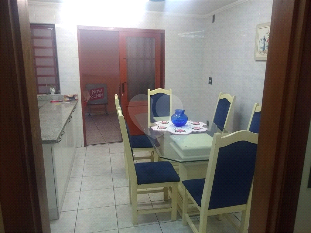 Sobrado à venda com 3 quartos, 380m² - Foto 2