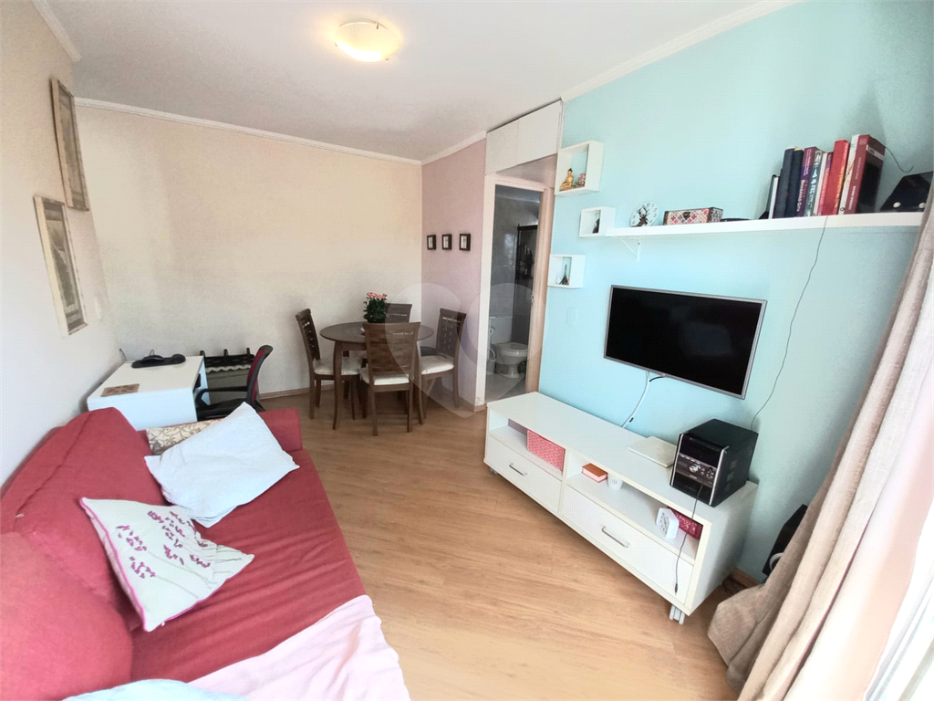 Apartamento à venda com 1 quarto, 42m² - Foto 1