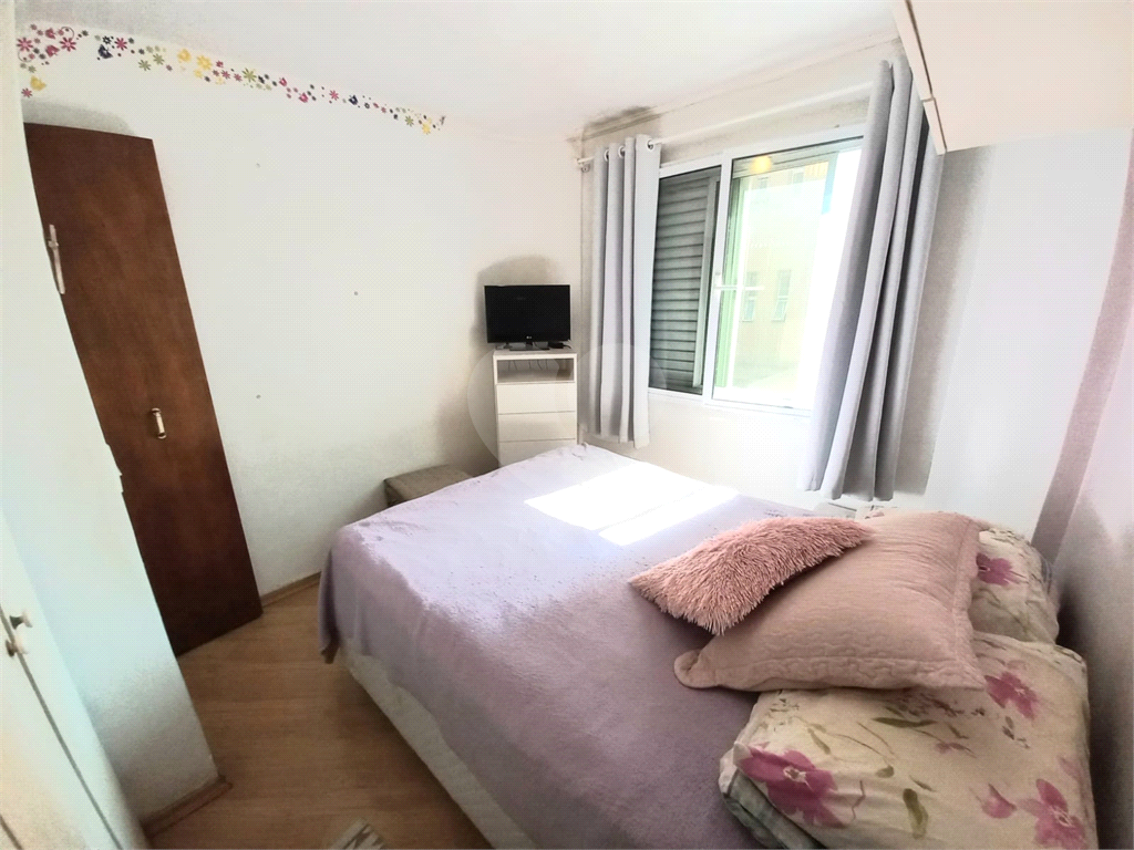 Apartamento à venda com 1 quarto, 42m² - Foto 16