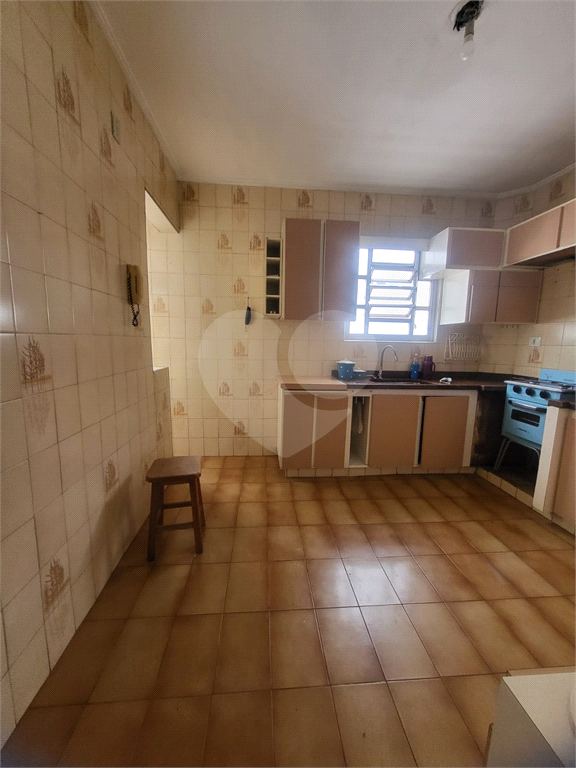 Santana, Imóvel com 2 dorms, sala ampla, cozinha ampla e area de serviço, ao todo são 66m2.
