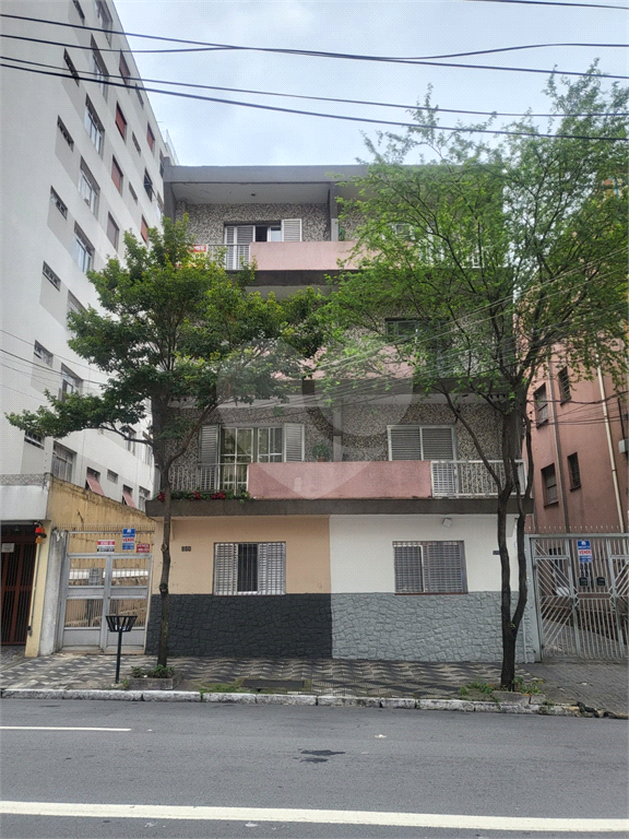 Santana, Imóvel com 2 dorms, sala ampla, cozinha ampla e area de serviço, ao todo são 66m2.