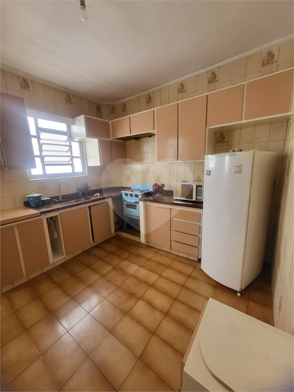 Santana, Imóvel com 2 dorms, sala ampla, cozinha ampla e area de serviço, ao todo são 66m2.