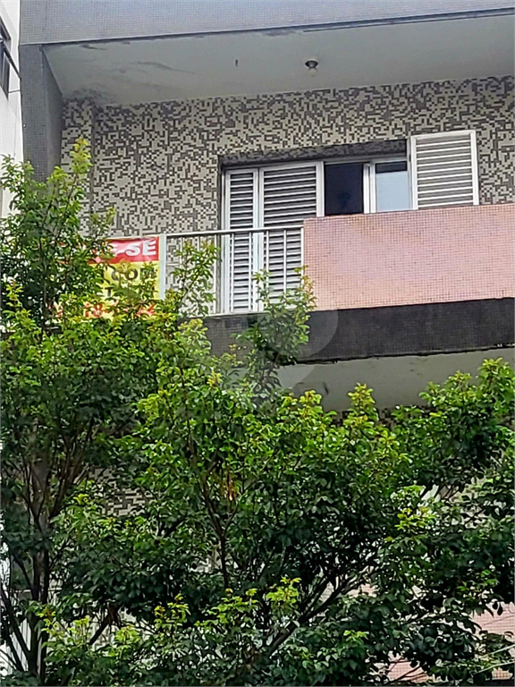 Santana, Imóvel com 2 dorms, sala ampla, cozinha ampla e area de serviço, ao todo são 66m2.