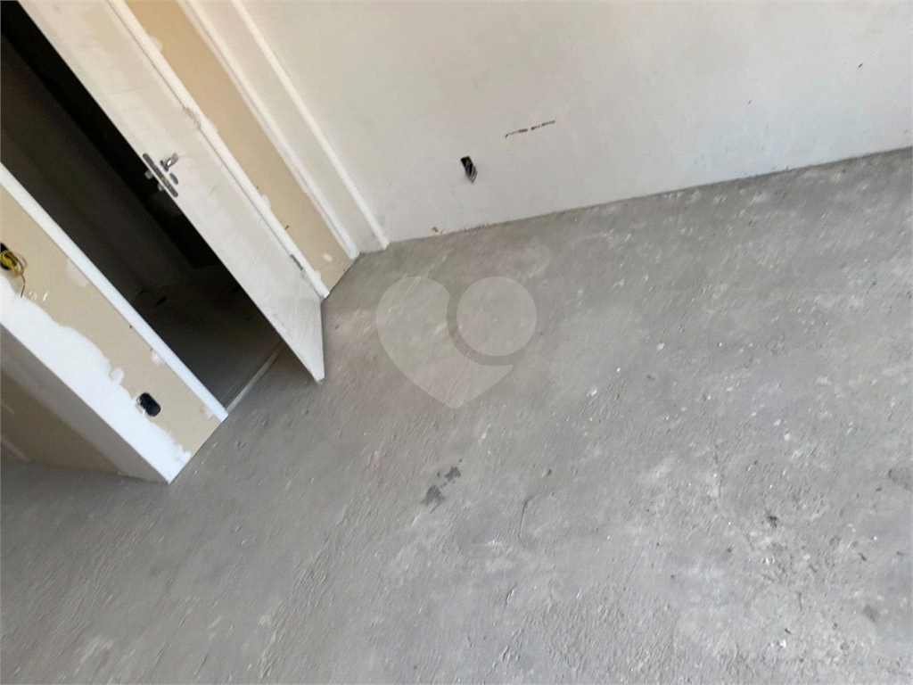 A poucos passos do Metrô e Shopping Tucuruvi Apartamento Studio novo pronto para morar!!