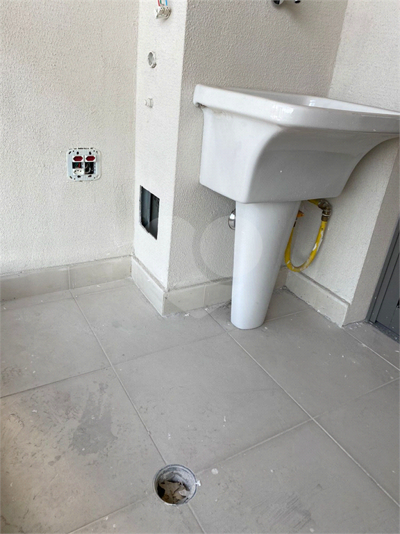 A poucos passos do Metrô e Shopping Tucuruvi Apartamento Studio novo pronto para morar!!