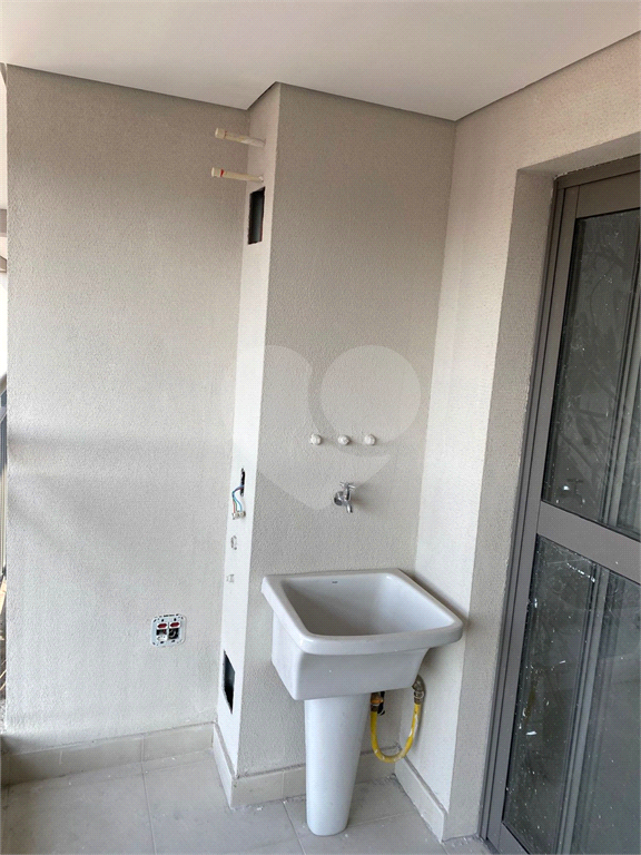 A poucos passos do Metrô e Shopping Tucuruvi Apartamento Studio novo pronto para morar!!