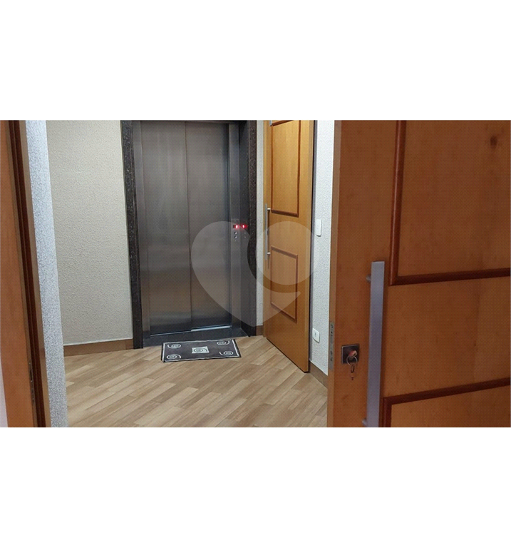 Prédio Comercial na Barra Funda 