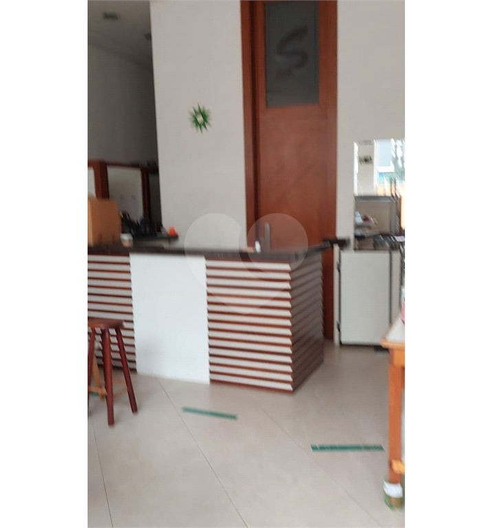 Prédio Comercial na Barra Funda 