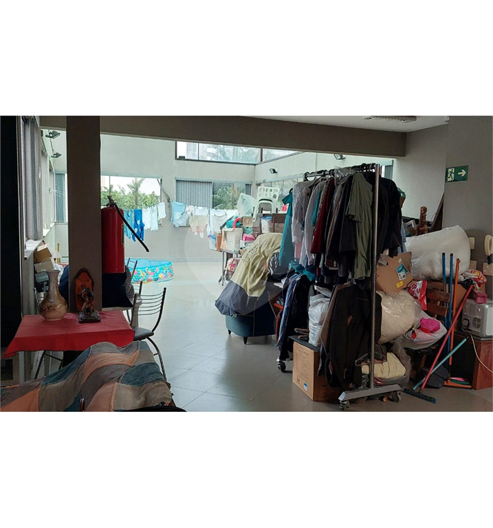 Prédio Comercial na Barra Funda 