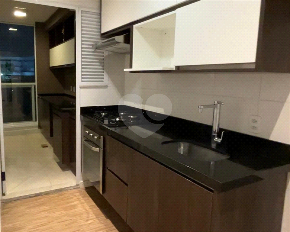 Apartamento à venda e aluguel com 1 quarto, 62m² - Foto 13