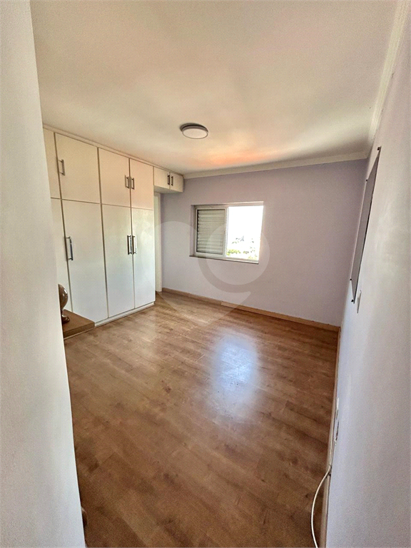 Apartamento na saúde, 3 dormitórios 1 suíte e 2 vagas 