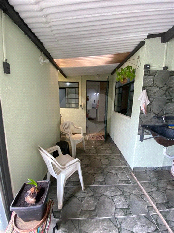 Casa à venda com 2 quartos, 167m² - Foto 11