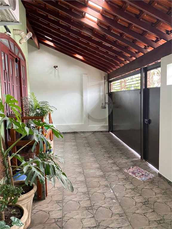 Casa à venda com 2 quartos, 167m² - Foto 4