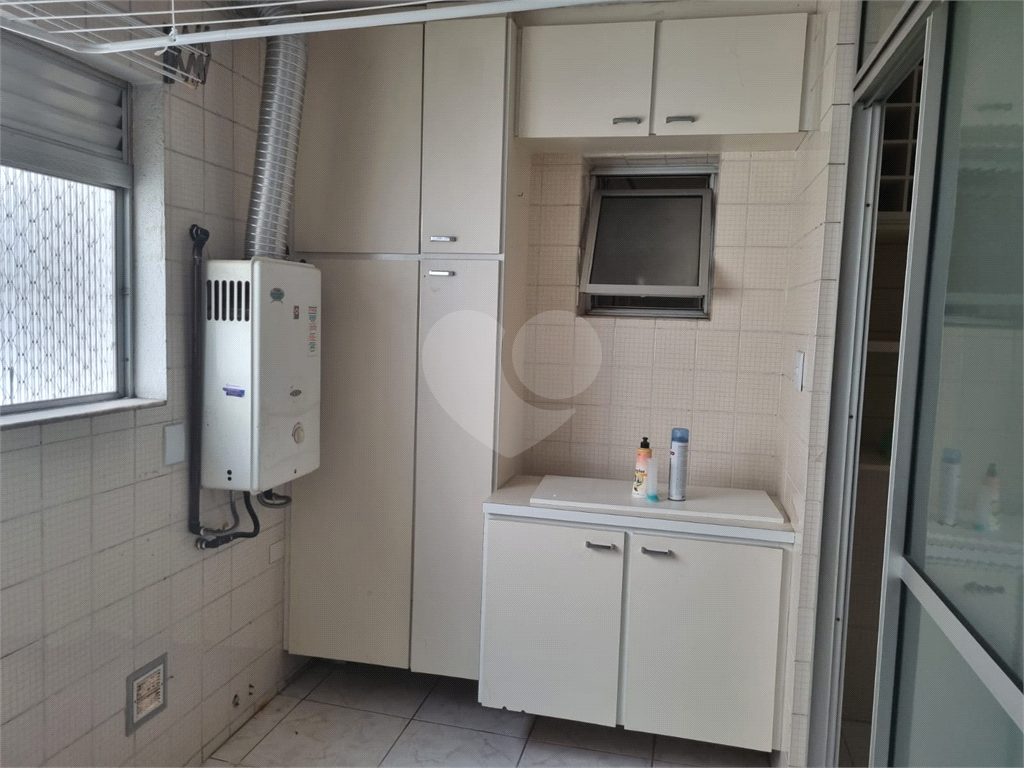 APARTAMENTO em SANTANA