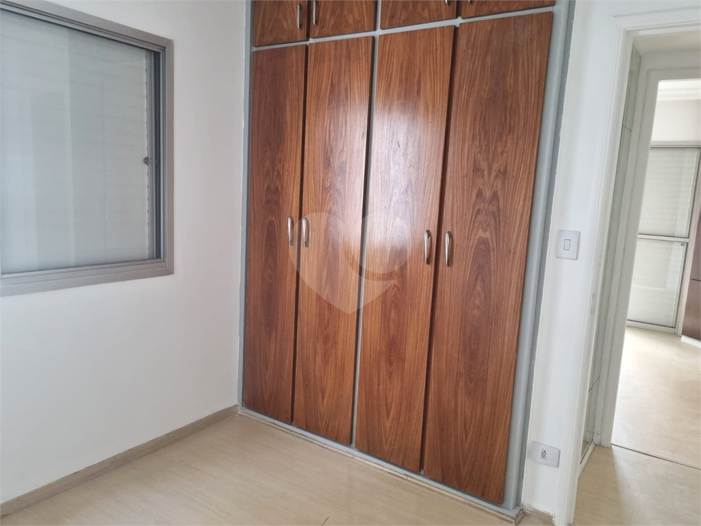 APARTAMENTO em SANTANA
