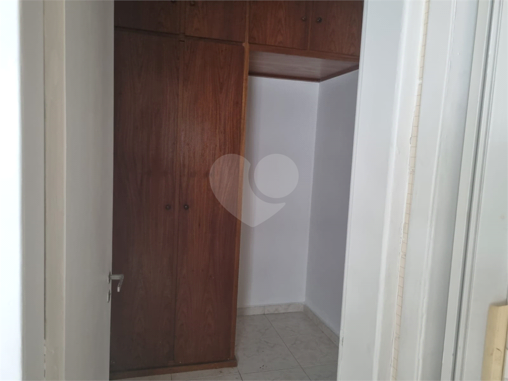 APARTAMENTO em SANTANA