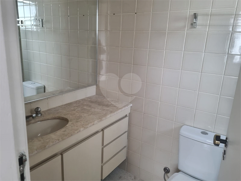 APARTAMENTO em SANTANA